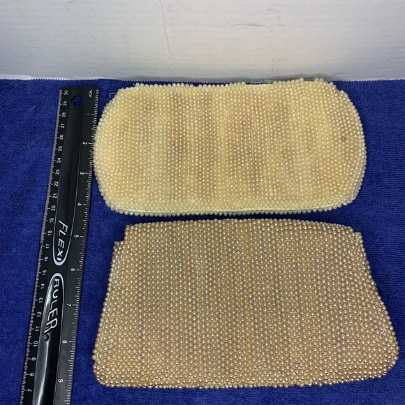 2 Vintage PEARL BEADED PURSE One Is By Dormar Evening Bag Clutch - Made in Japan - Picture 4 of 9